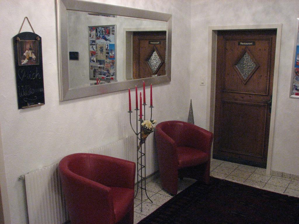 Hotel Restaurant Hemmi クルヴァルデン エクステリア 写真