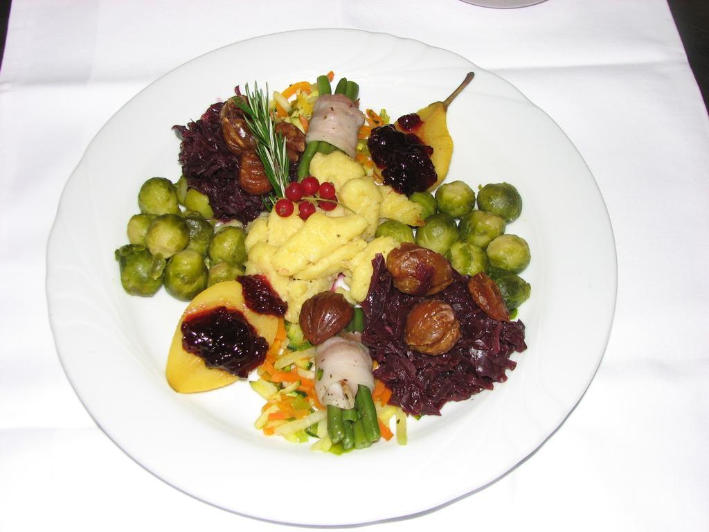 Hotel Restaurant Hemmi クルヴァルデン エクステリア 写真